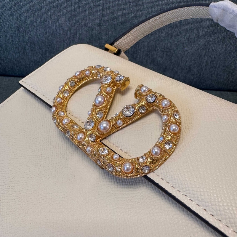 Va1e*ntin0 top handle bag